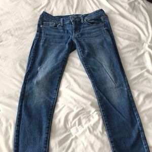 AE skinny jeans sz 8 regular